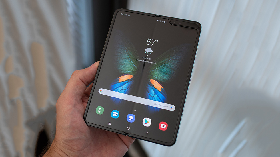 Samsung Galaxy Fold в России: дата выхода и цена