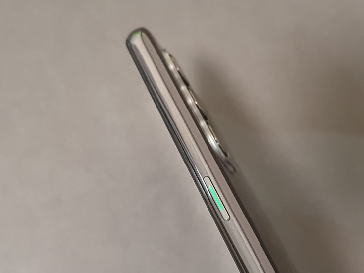 OPPO Reno5