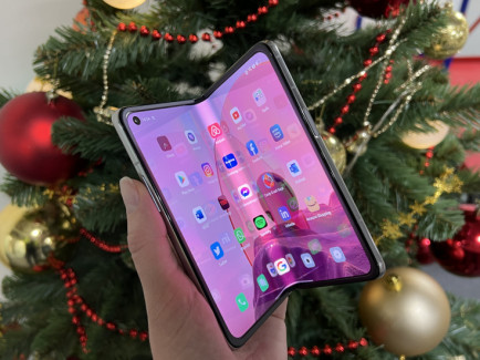 OPPO Find N в открытом виде